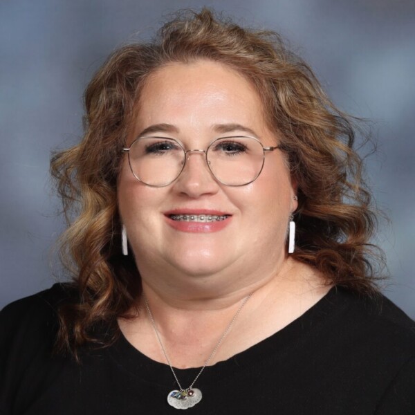 Photo of Shannon Haymore Photo of Shannon Haymore